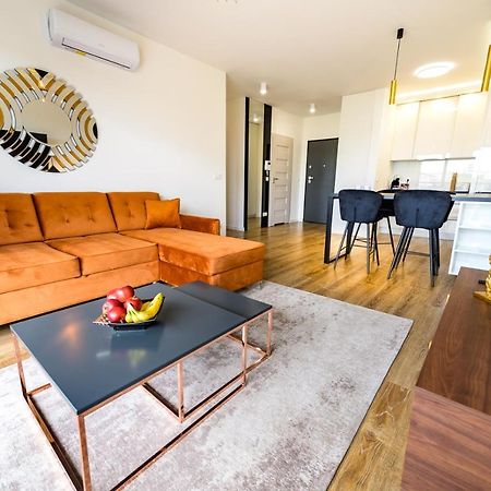 ורוצלב About Art Apartments מראה חיצוני תמונה