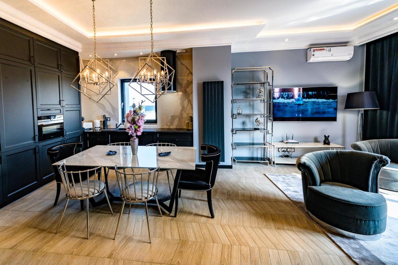 ורוצלב About Art Apartments מראה חיצוני תמונה