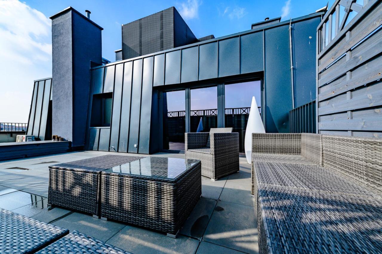 ורוצלב About Art Apartments מראה חיצוני תמונה