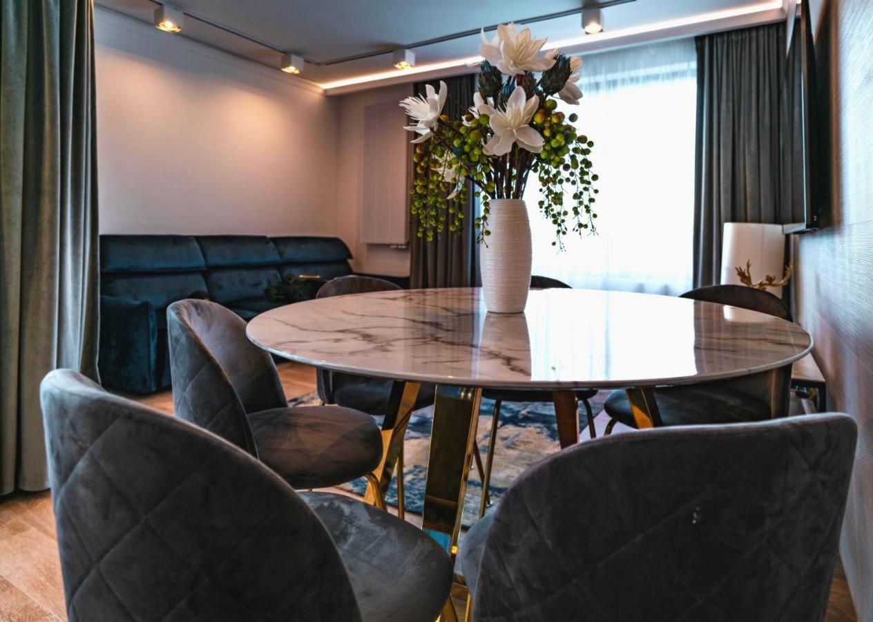 ורוצלב About Art Apartments מראה חיצוני תמונה