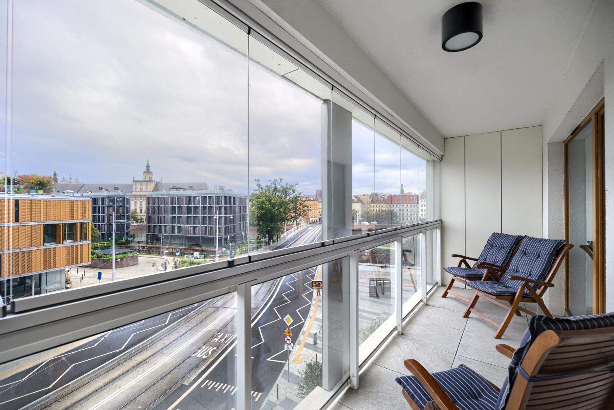 ורוצלב About Art Apartments מראה חיצוני תמונה