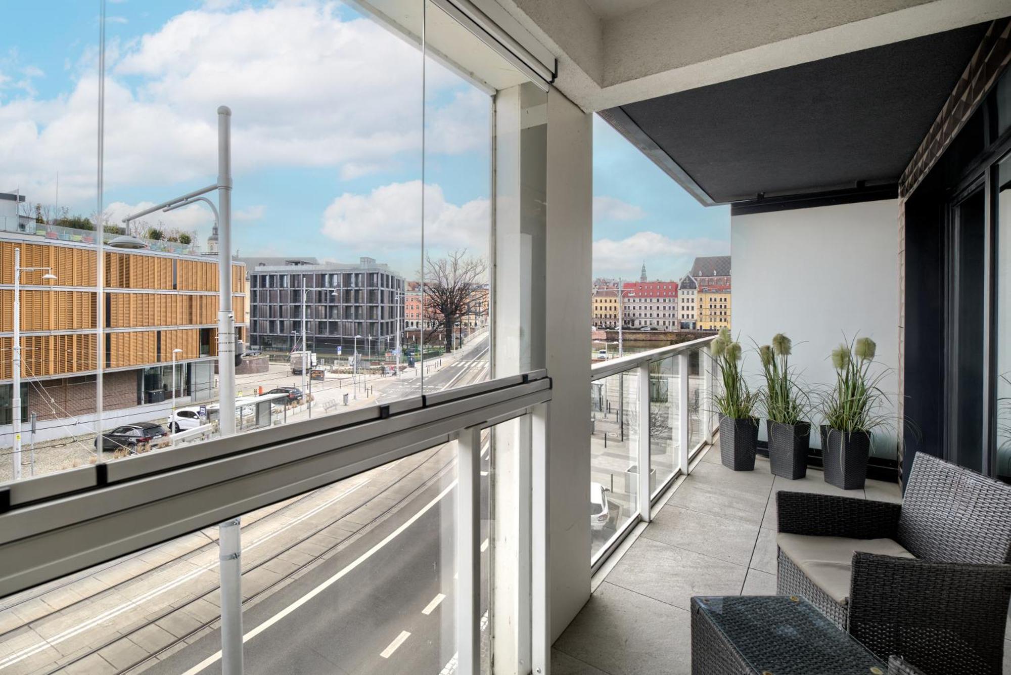 ורוצלב About Art Apartments מראה חיצוני תמונה