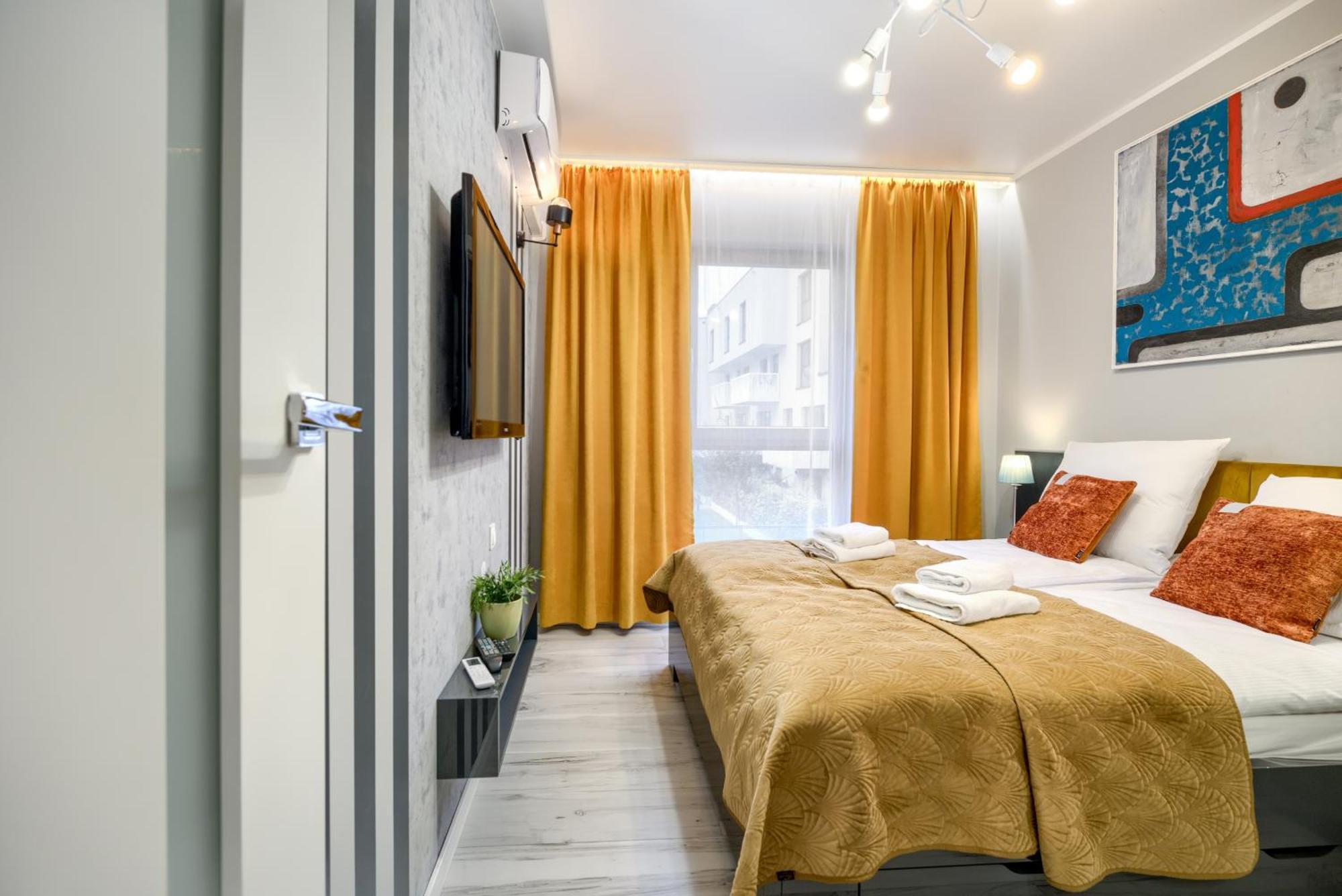ורוצלב About Art Apartments מראה חיצוני תמונה