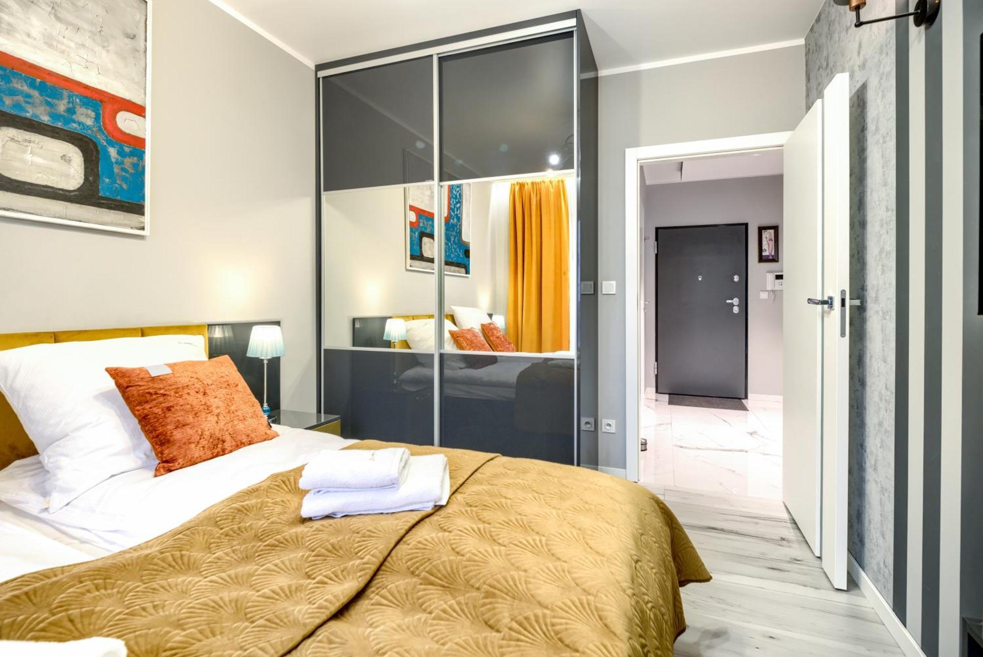 ורוצלב About Art Apartments מראה חיצוני תמונה